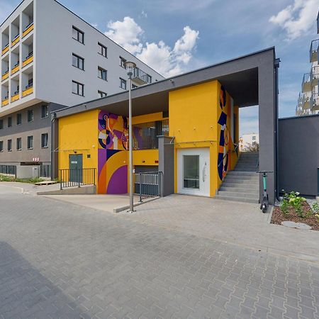Exclusive Apartment With Balcony & Parking Wroclaw By Renters Prestige Екстер'єр фото