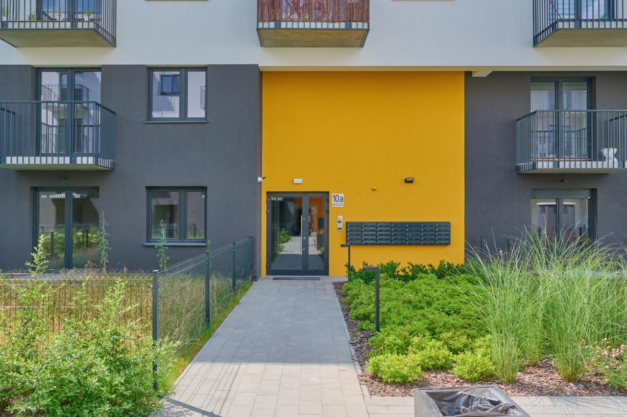 Exclusive Apartment With Balcony & Parking Wroclaw By Renters Prestige Екстер'єр фото